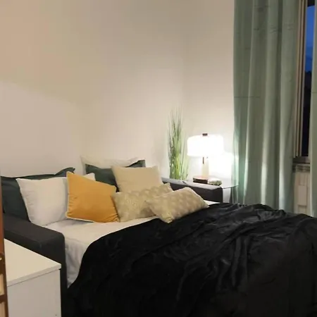 Apartment 2 10 Min Arena Easy Parking